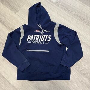 Patriots Men’s Navy Hoodie with Gray Accents Lg with front pocket